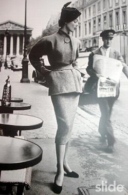 La mode des années 50, tailleur 1950.